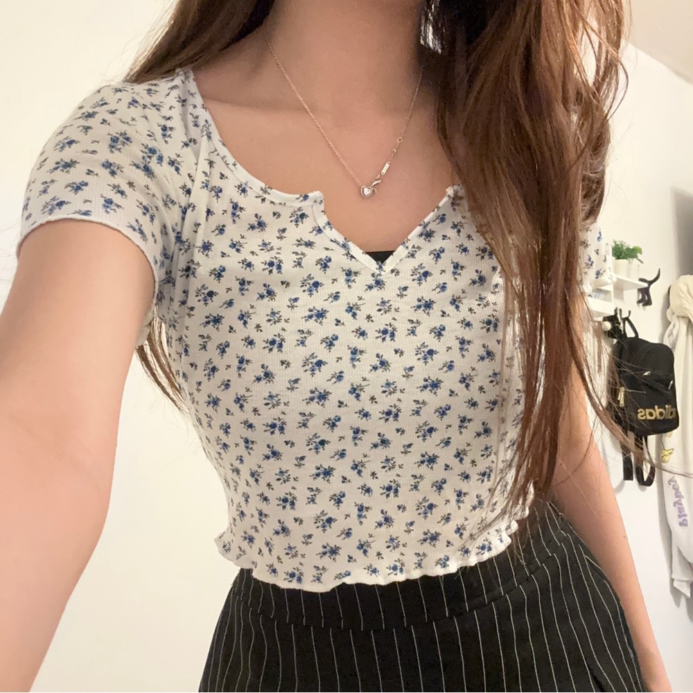 Mini Flowers Croptop